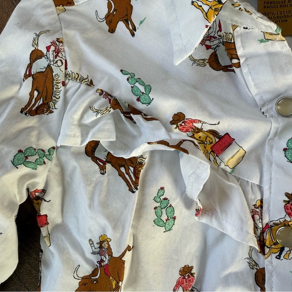 Wrangler Girl’s Cowboy Print White Shirt - Picture 3 of 4